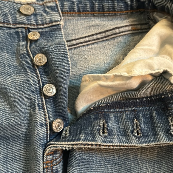 Abercrombie & Fitch The Dad High Rise Jean - Picture 5 of 6